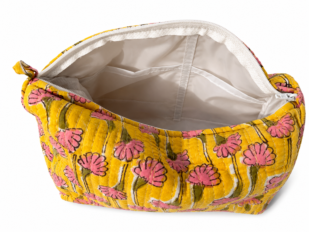 Small washbags